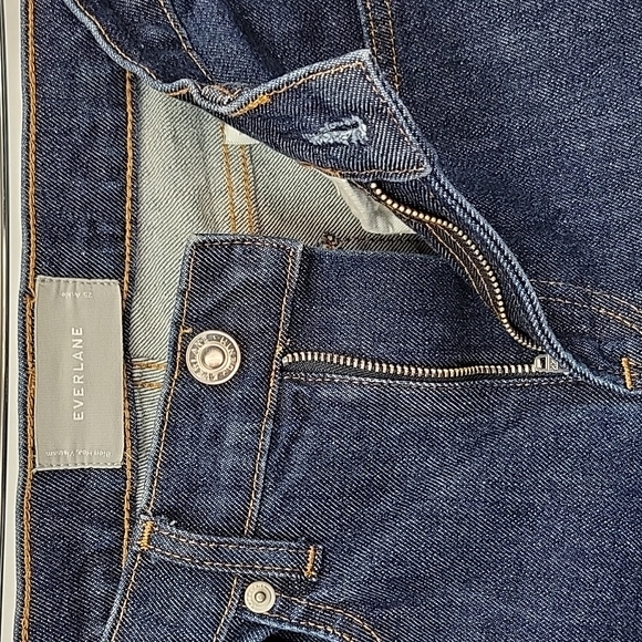Everlane Mid Rise Ankle Jeans RN# 139393 Size 25 - Picture 6 of 10